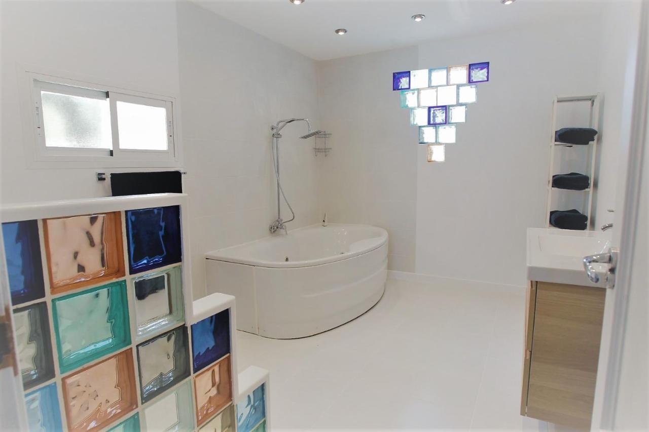 Villa Mimoses Plamanyola Екстериор снимка